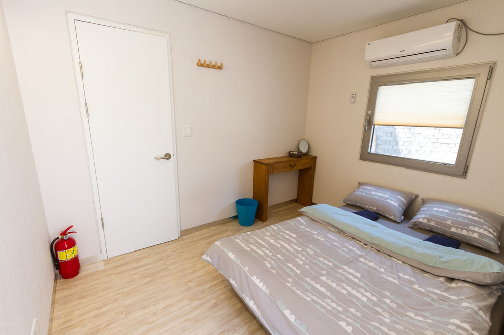 Inside Busan Hostel Eksteriør bilde